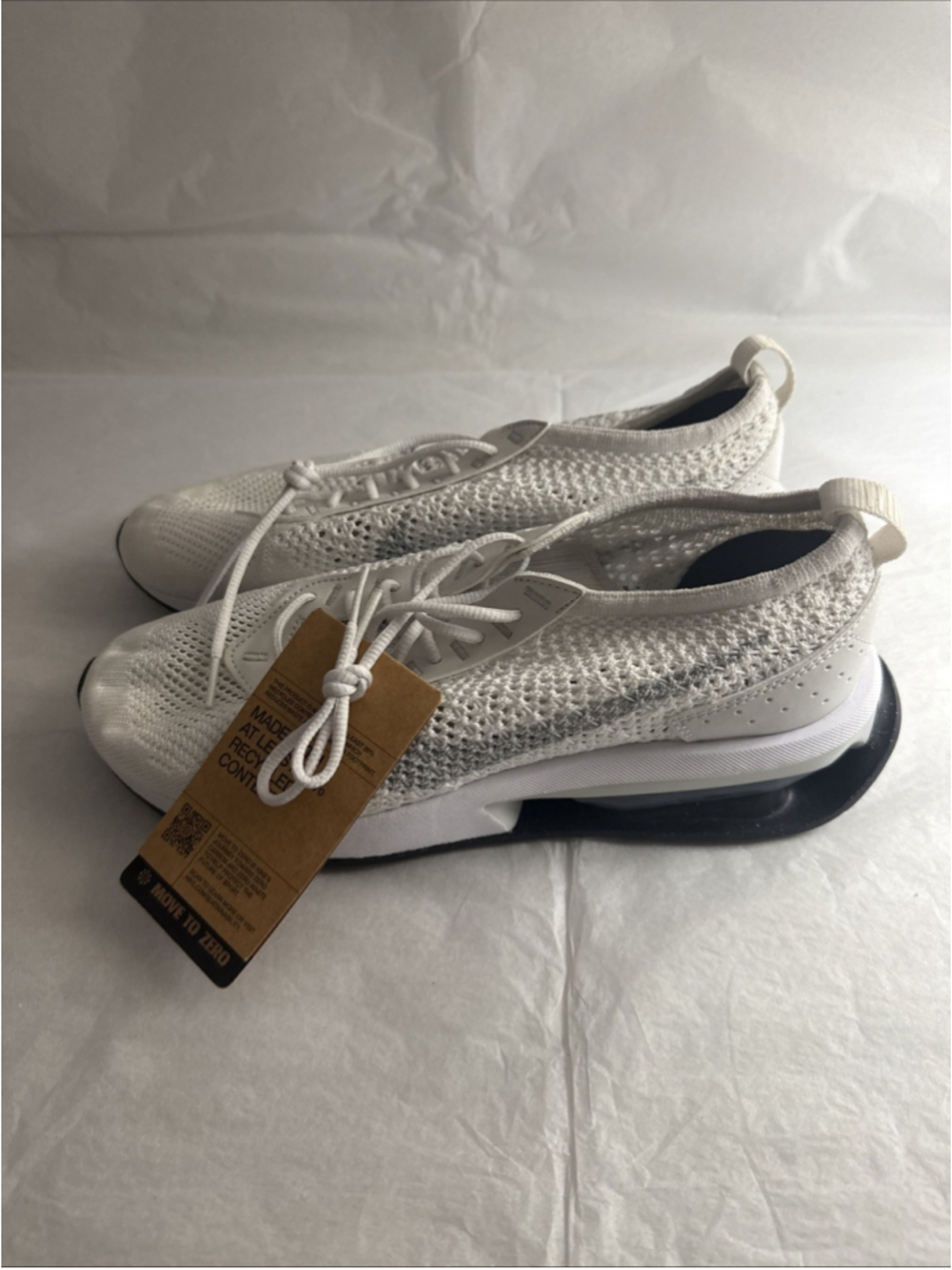 Size 8.5 - Nike Air Max Flyknit Racer Pure Platinum W - Picture 2 of 5
